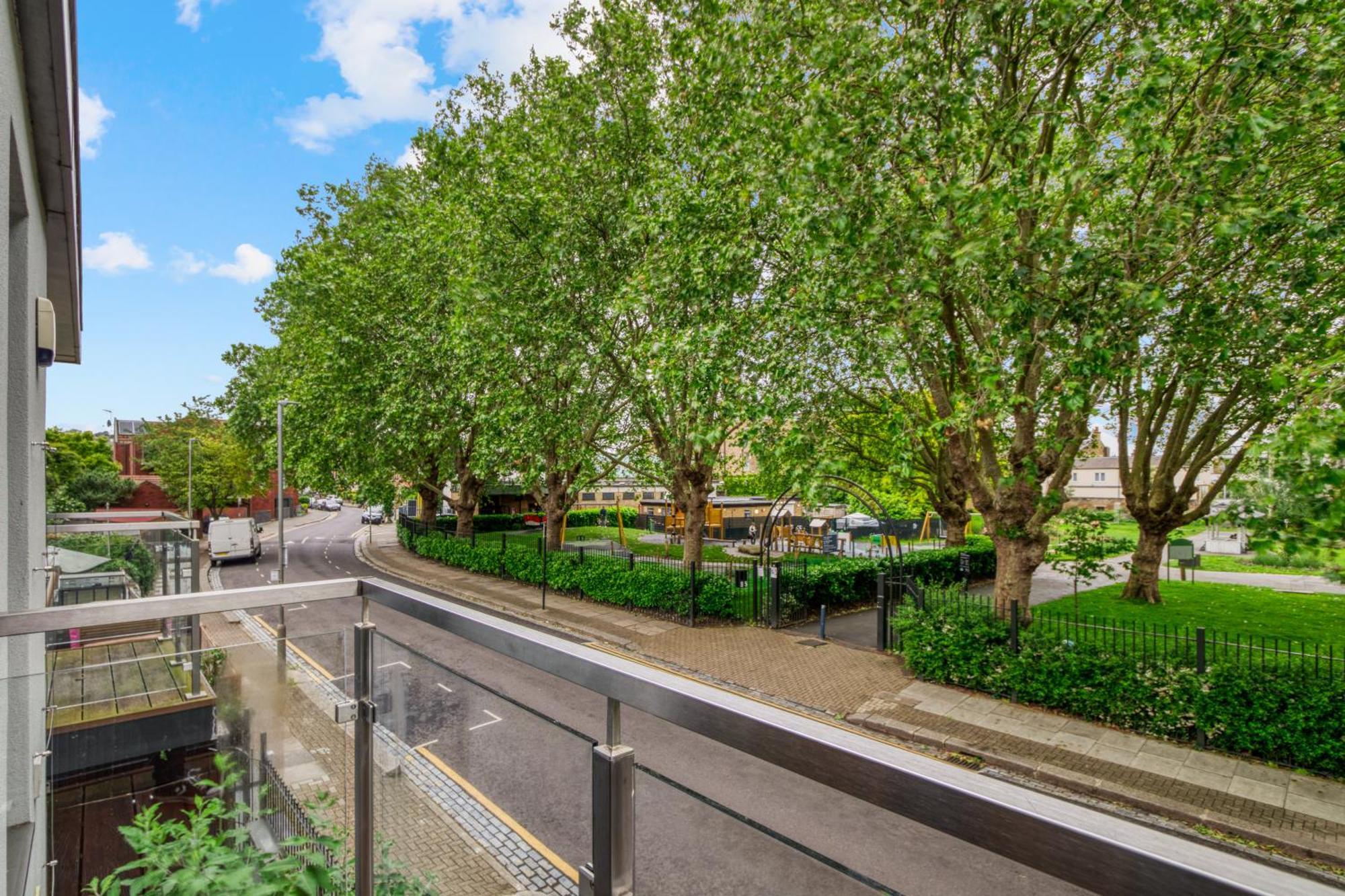 Villa 2 Bed 2 Bath Balcony View Wimbledon Tennis London Exterior foto